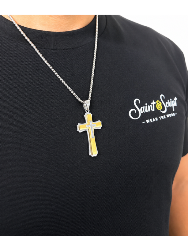709C5935-DCEB-479B-9069-C1B2DE9941BF Men's Crucifix