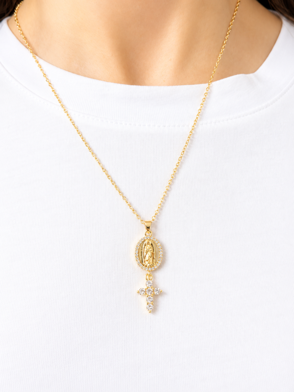 98A68F35-7519-4D1C-9E58-A1D6C8E3A1DF The Glorious Necklace
